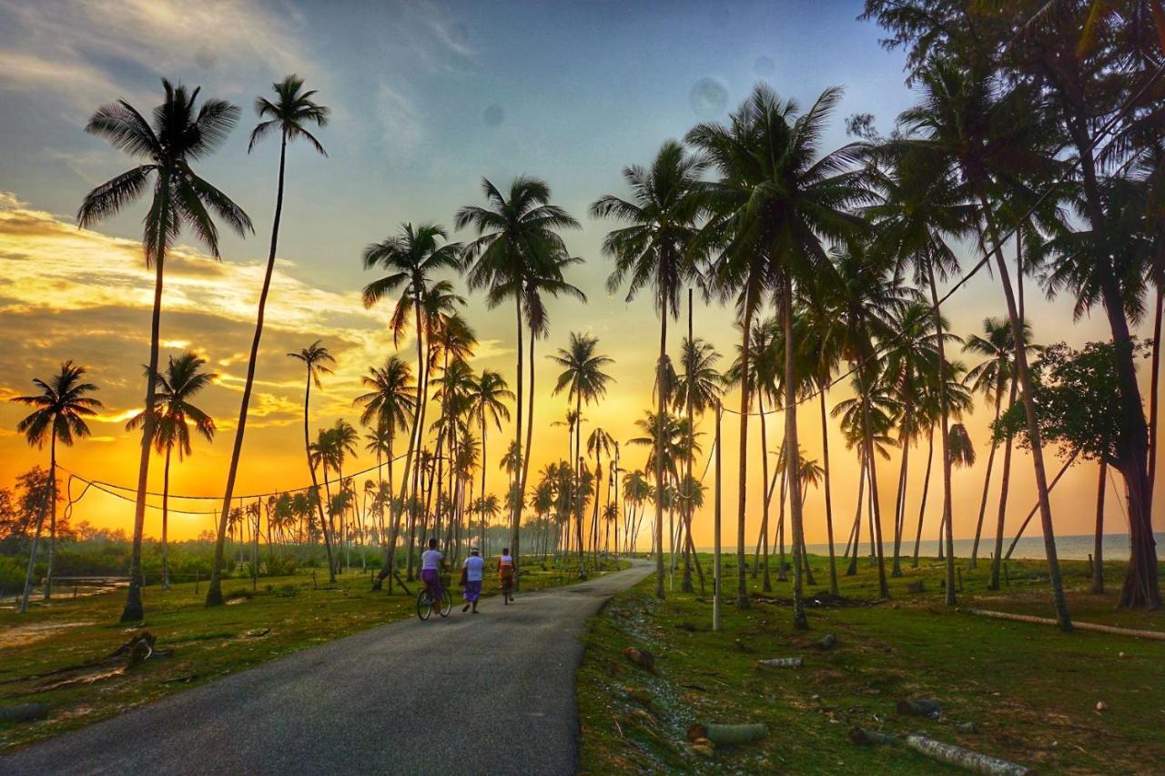 Besut Guesthouse Kampung Kuala Besut Exterior foto